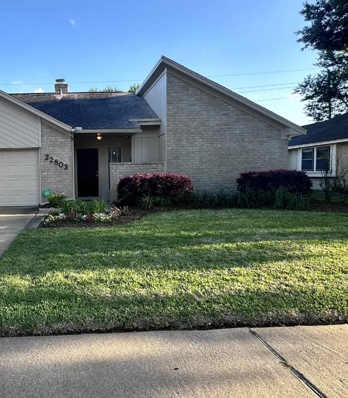 Residential property in Katy TX that can be sold without repairs, showings, or realtor fees