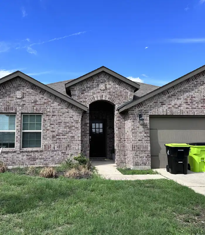 Well-maintained Missouri City home owned for many years