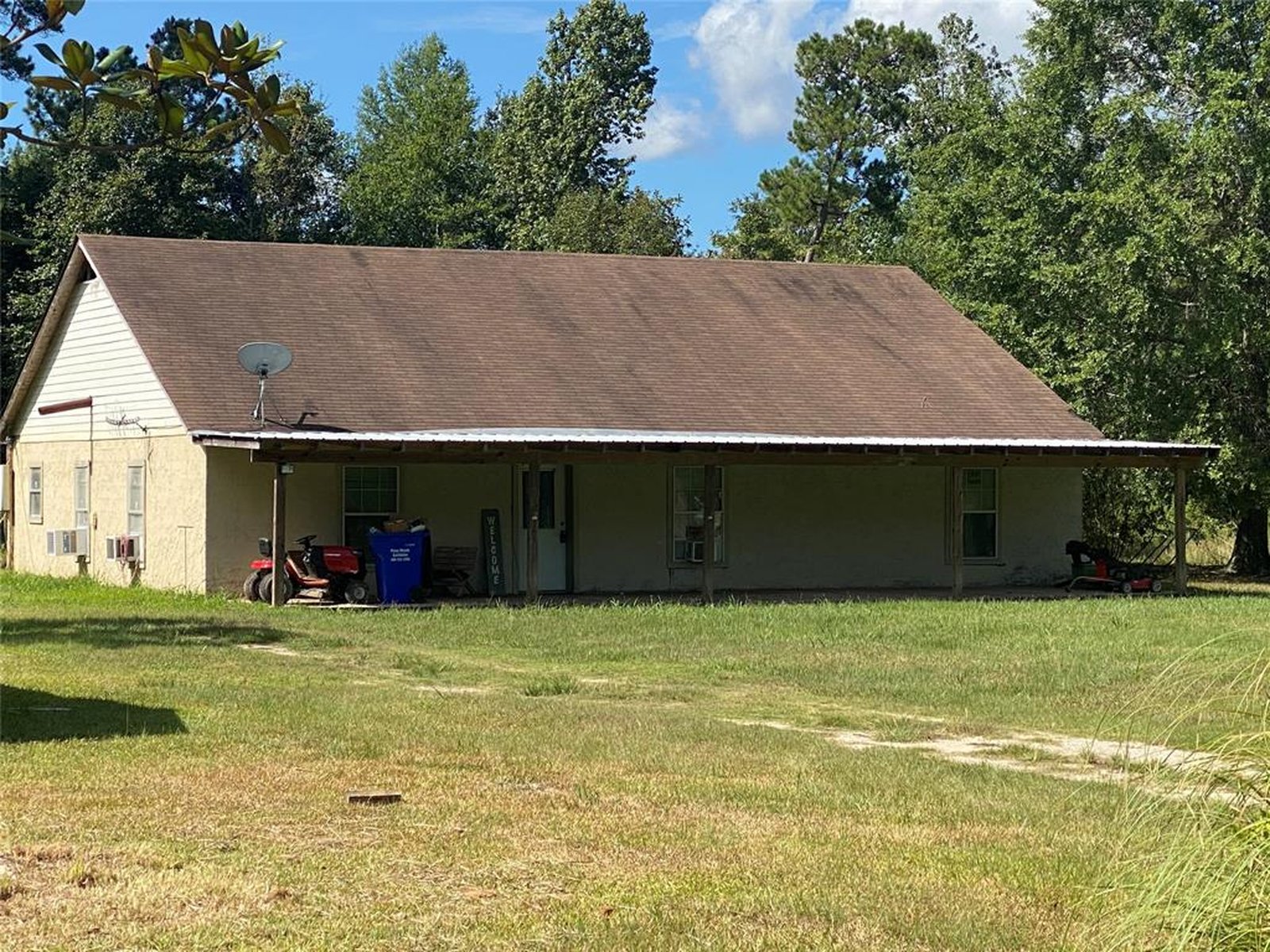 Rural distressed home in Cleveland, TX purchased for cash by Volcan Property Buyers