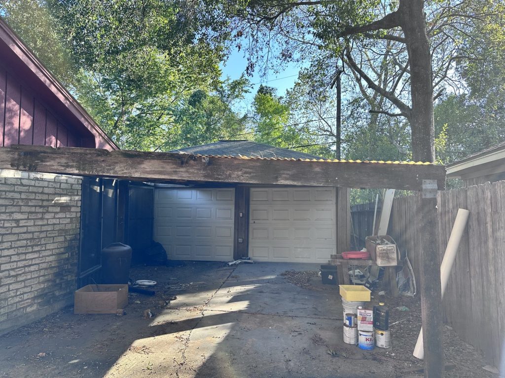 Garage storage area at a Greater Inwood, Houston home purchased for cash
