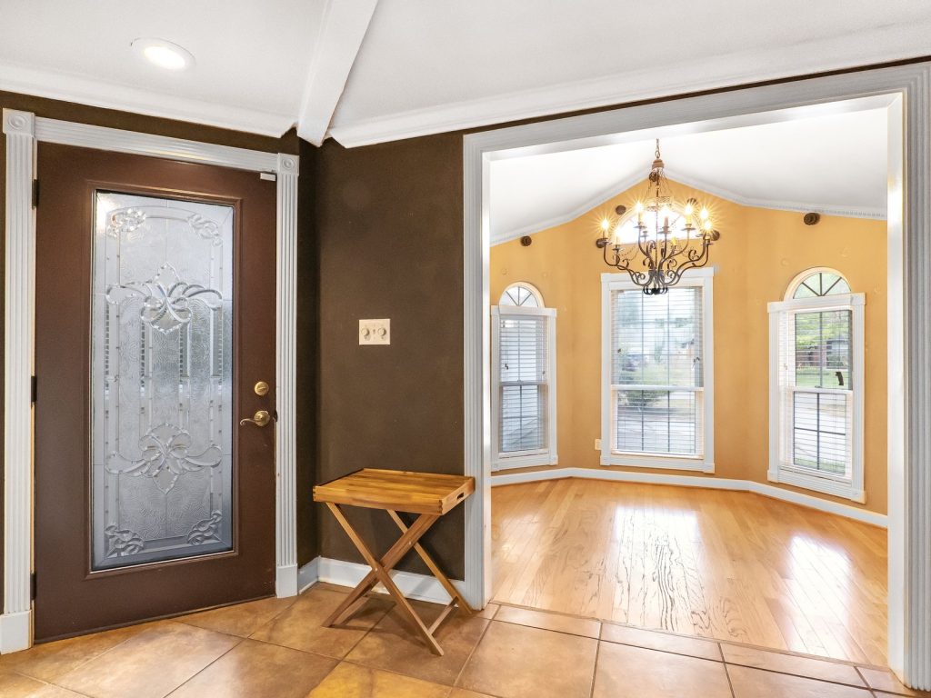 Entryway of an Easton Commons home near Cypress, TX purchased for cash