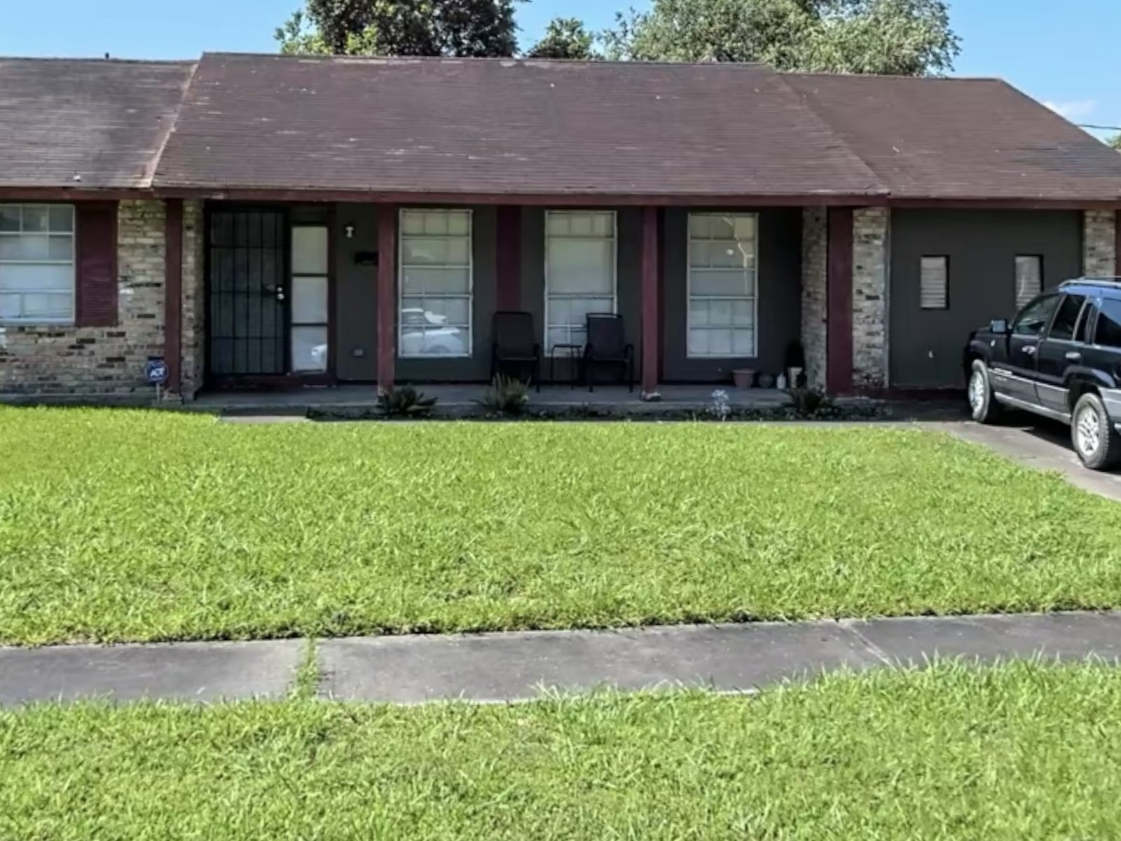 Front of inherited brick ranch home bought for cash in Edgewood Terrace, Houston TX