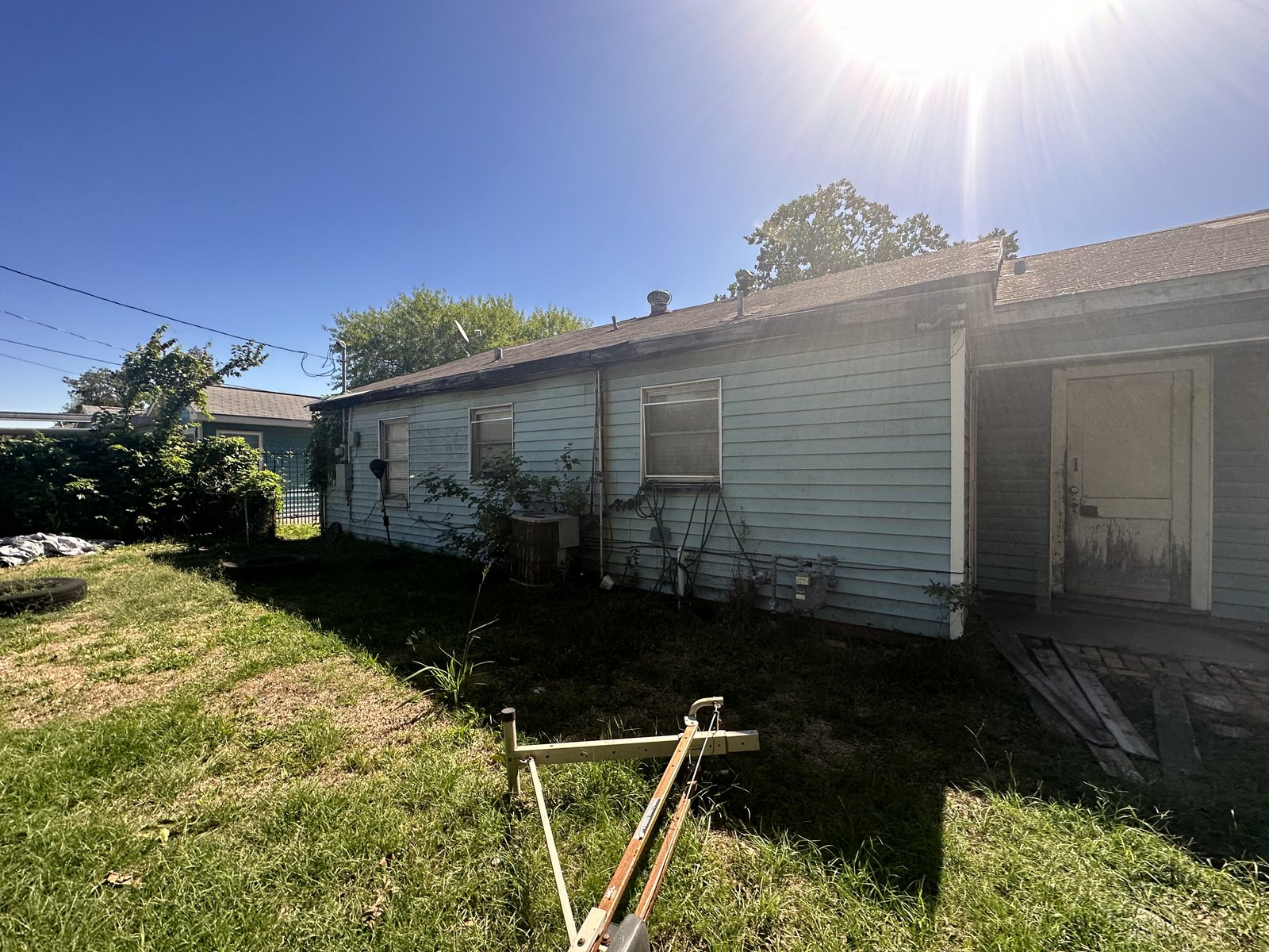 Tenant-occupied rental home in Woodland Acres, North Shore, TX purchased for cash by Volcan Property Buyers